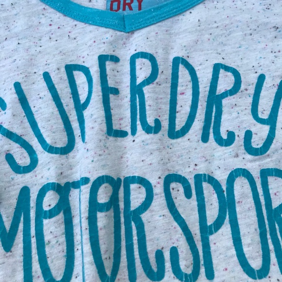 Superdry T-Shirt - Picture 3 of 6